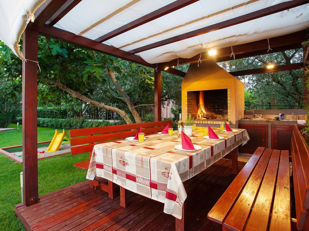 Apartments Villa Brioni I Fažana Екстериор снимка