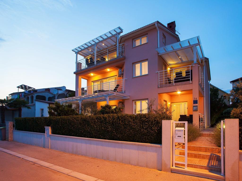 Apartments Villa Brioni I Fažana Екстериор снимка