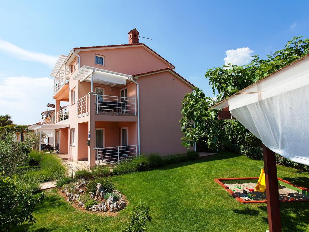 Apartments Villa Brioni I Fažana Екстериор снимка