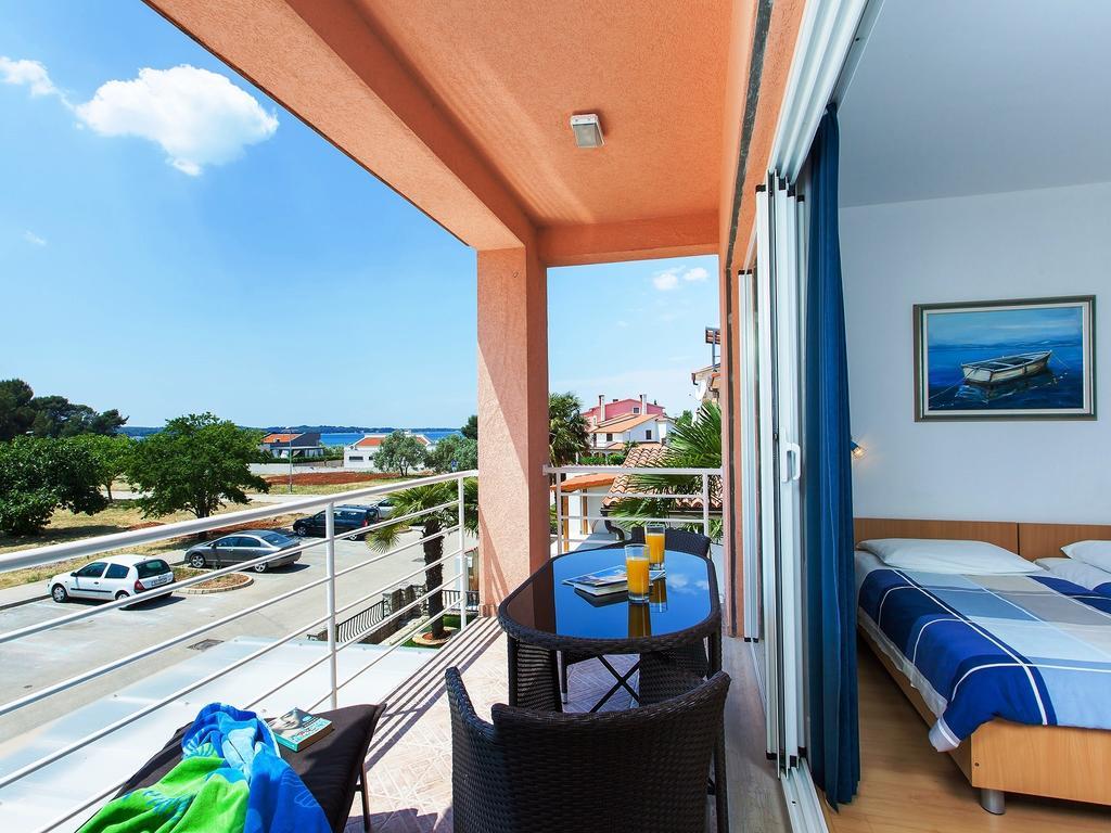 Apartments Villa Brioni I Fažana Стая снимка